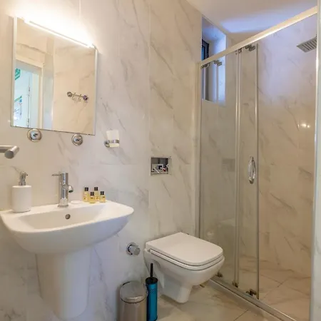 Empress Sophia Hotel Oldcity *